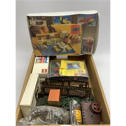 Lego - eight boxed sets comprising 263 Kitchen units, 886 Spaceman and vehicle, 615 Fork Lift, 613 Aeroplane, 612 Tipper Truck, Detached house, Windmill and Semi-detached house, quantity of loose sections, small quantity of Meccano, model soldiers and boxed gyroscope