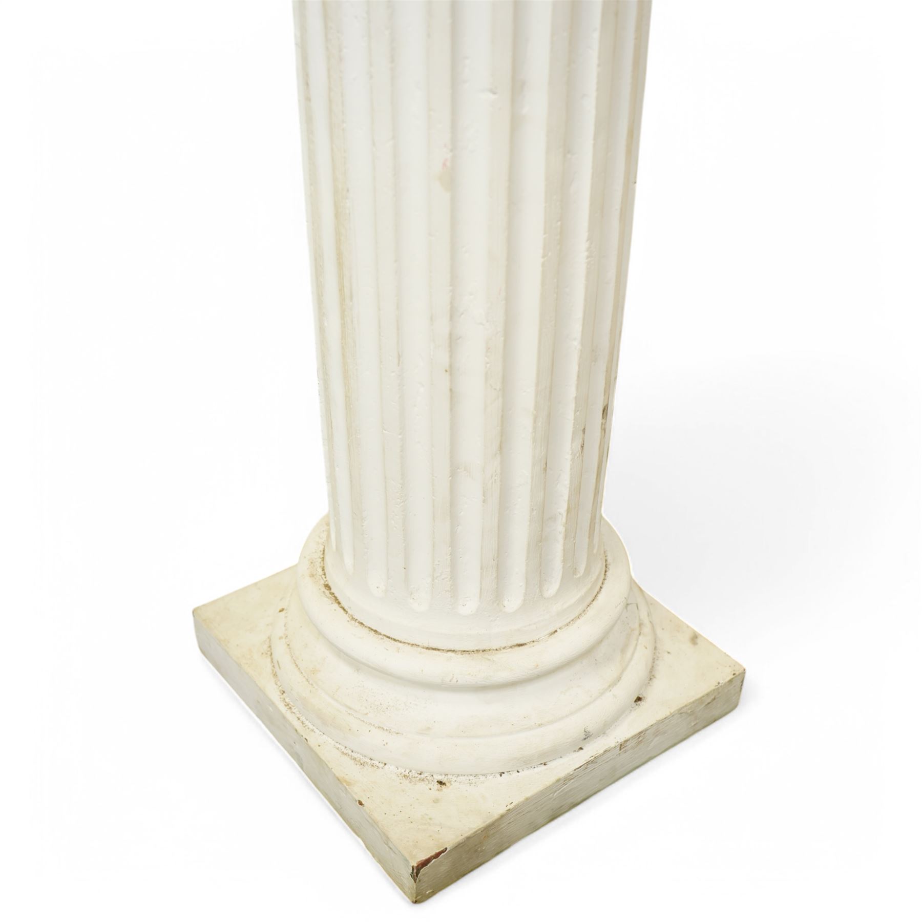 Pair of cast composite Corinthian architectural columns, the Corinthian capital decorated with scrolls and curled acanthus leaves, bulbous fluted shaft on moulded foot and square base 