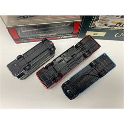 Corgi - twenty-three modern die-cast models of buses and coaches to include 35301, 35303, 35305 and 91916; mostly loose but nine boxed 