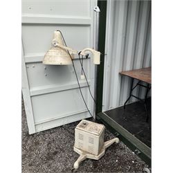 Hanovia Alpine Sun vintage Medical lamp - THIS LOT IS TO BE COLLECTED BY APPOINTMENT FROM DUGGLEBY STORAGE, GREAT HILL, EASTFIELD, SCARBOROUGH, YO11 3TX