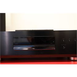 Pioneer - BDP-LX88 Blu Ray player, with remote