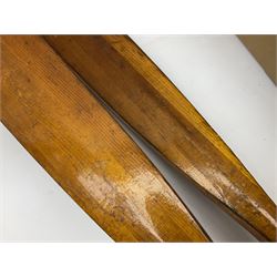 Pair of wooden oars with plastic collars, L212cm