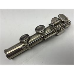 Lafleur three-piece flute, serial no.3357; in fitted carrying case