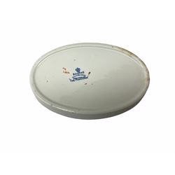 Booths Hors d'Oeuvres or supper set decorated in the Pompadour pattern, comprising seven dishes upon wooden tray L42.5cm, together with a bowl, D11.5cm, and six side plates, D19cm. 