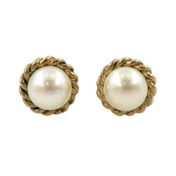 Pair of 9ct gold pearl stud earrings