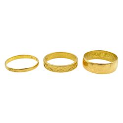 Three 22ct gold wedding bands, all hallmarked 