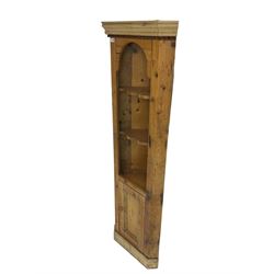 Traditional rustic pine corner unit, fitted with two open shelves over single cupboard