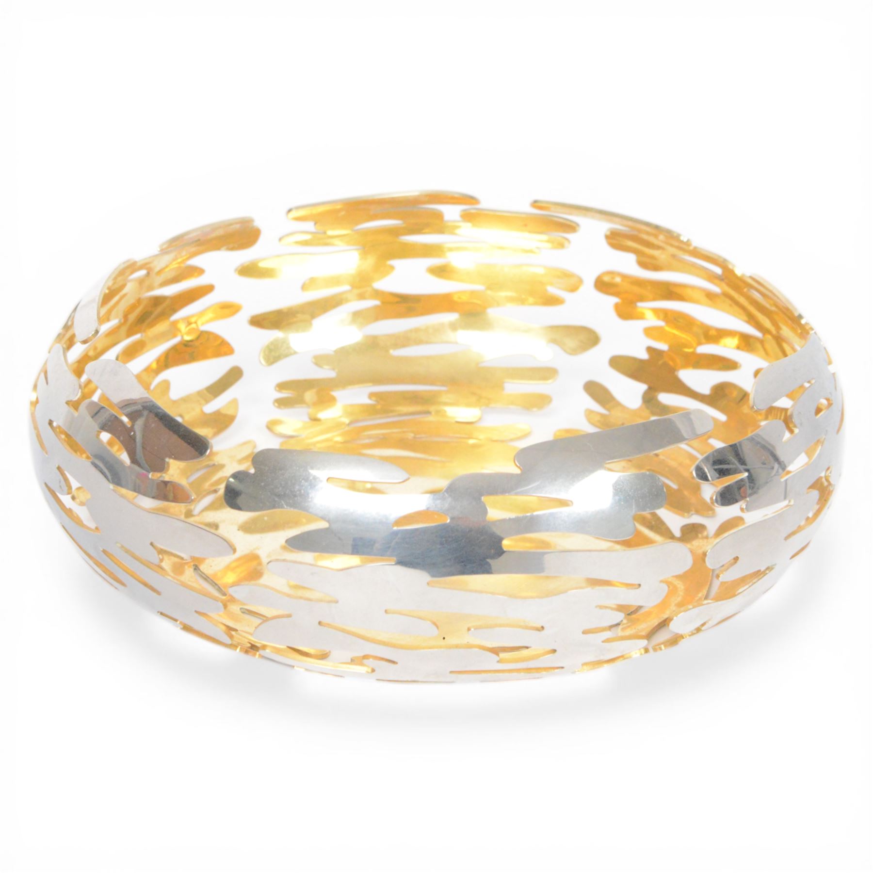 Philippe Starck for Alessi cast metal lemon Squeezer, 'Juicy Salif', together with Alessi Barknest Nestle bowl, both marked Alessi, squeezer H30cm 