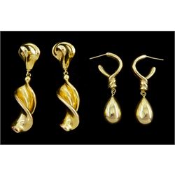 Pair of 9ct gold twist pendant stud earrings and a smaller pair of 14ct gold pedant stud earrings