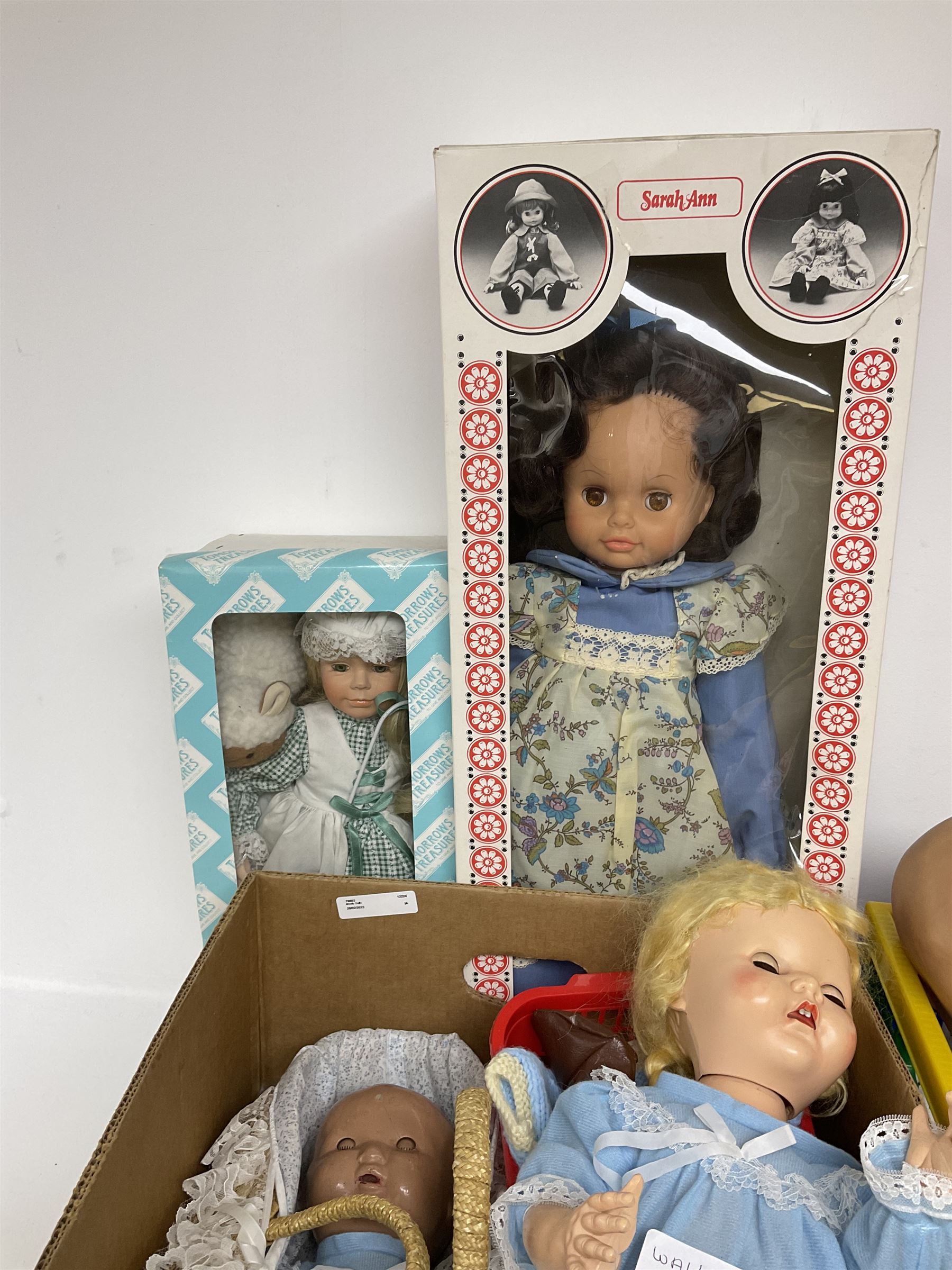 Collection of dolls, to include Pedigree Sarah Ann, Walking doll, etc, together with doll pram and other doll accessories