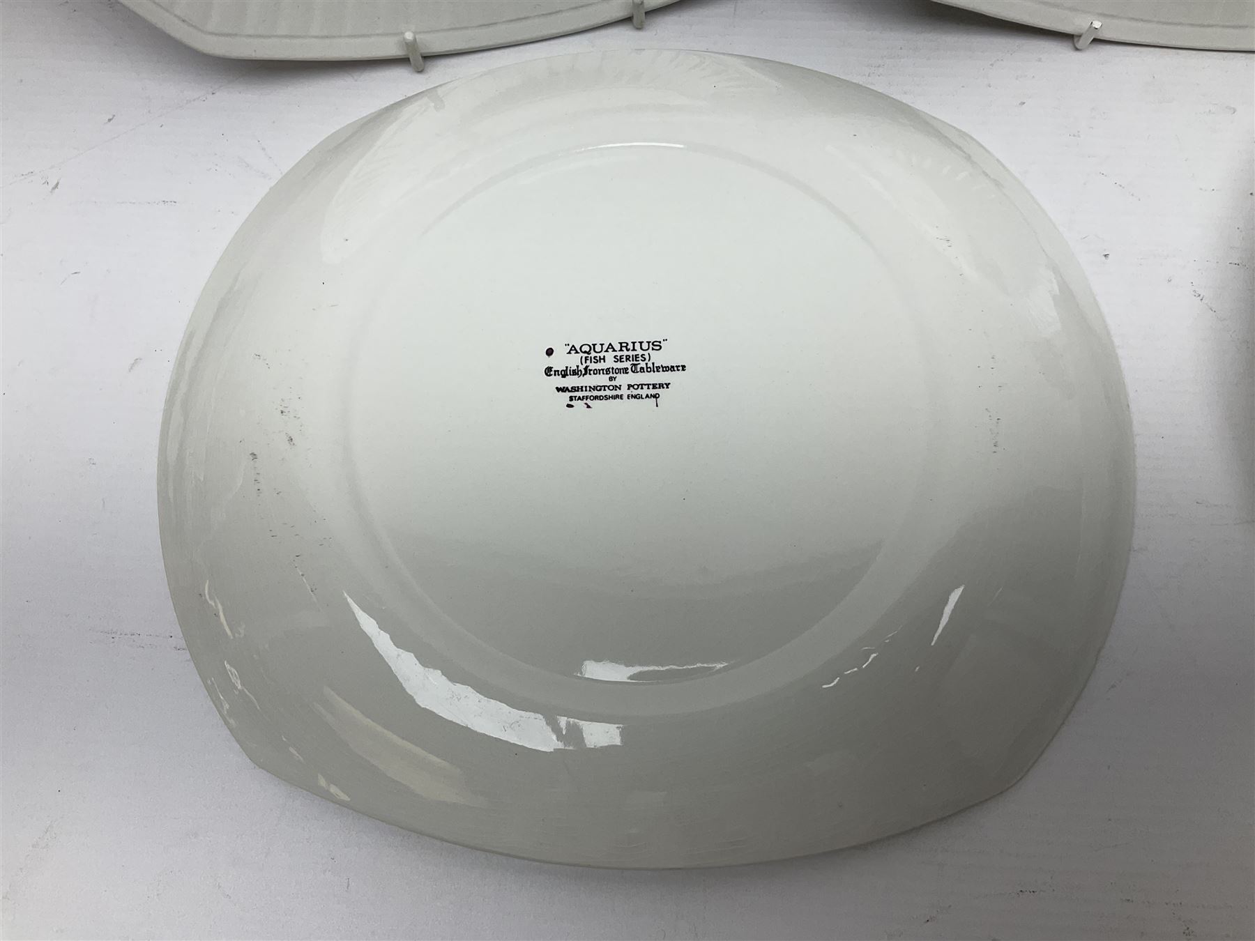 Set of Six Washington pottery fish series plates, titled Aquarius, together with two Ironstone pottery Beefeater plates, L28cm, H24cm