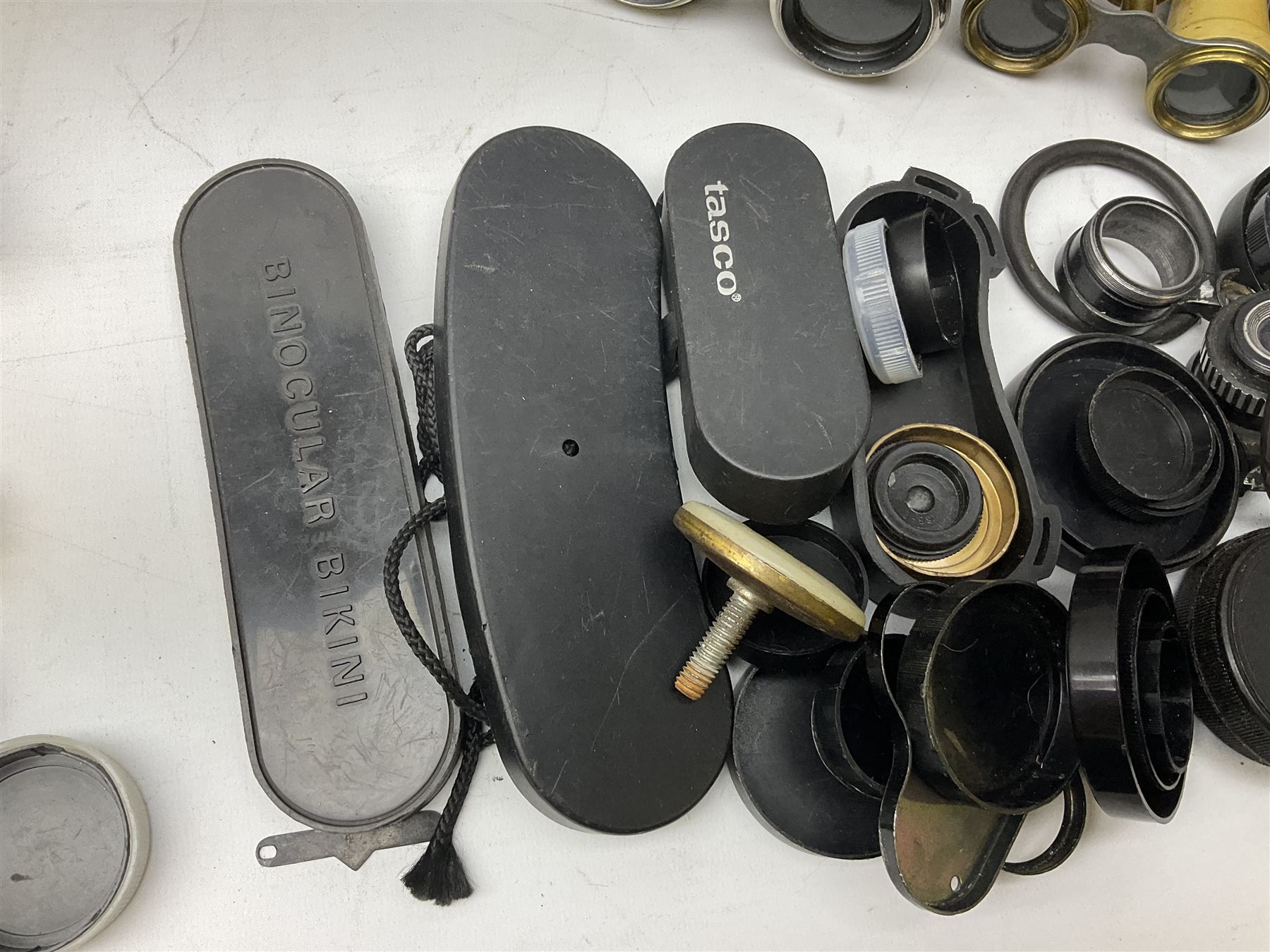 Quantity of binoculars for spares and repair, to include Cogswell & Harrison Primic 8x30, Prinz 8x30, Telstar 35x60, Zeiss Wetzland 8x40 etc