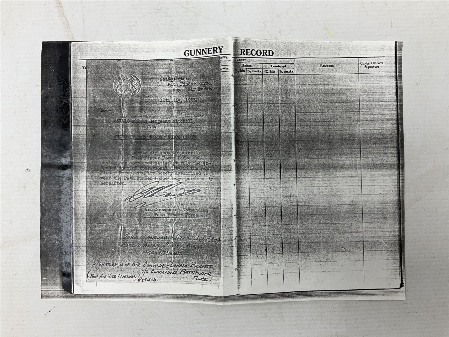 WW1 British Army Derby Scheme 1915 Attested armband; beret with East Yorkshire cap badge; pair of fur lined leather flying/motorcycle goggles; HMS Pembroke cap band; and small quantity of RNAS cloth and metal badges etc