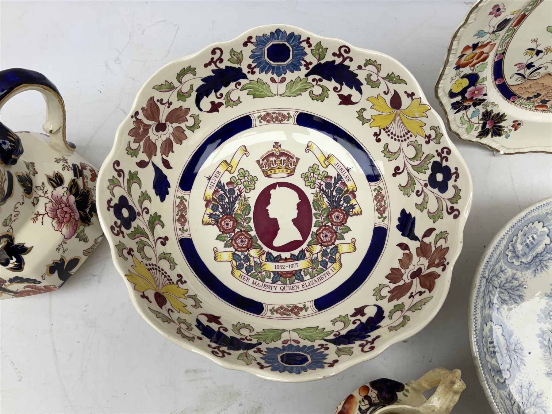 Masons Ironstone bowl commemorating Silver Jubilee, limited edition, together with Masons Mandalay pattern jug and two plates, and other similar ceramics