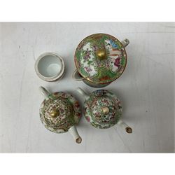 Group of 19th century Chinese Famille Rose teawares, to include teapot of cylindrical form, two miniature teapots, etc (7)  