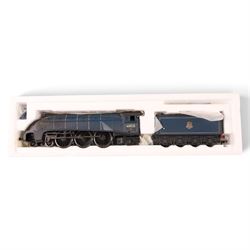 Five Bachmann 00 gauge locomotives, comprising A4 Class 4-6-2 'Falcon' no.60025, no. 31951A A4 Class 'Union of South Africa' no. 60009, 'Sir Nigel Gresley' no. 60007, no. 31956 A4 Class 'Golden Eagle' no. 4482 and no. 31952  A4 Class 'Mallard', four in original boxes