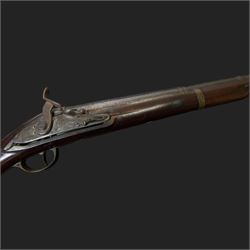 19th century Indian Brown Bess style flintlock musket, the 138cm round steel barrel ram rod beneath, overall L174cm