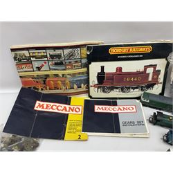 Hornby '00' gauge - Class 35 Hymek Diesel Hydraulic B-B locomotive No.D7063; Class 101 Holden Tank 0-4-0 locomotive No.101; nine wagons/coaches; track and controller; and 1978 catalogue; together with small quantity of loose Meccano with two booklets; all unboxed