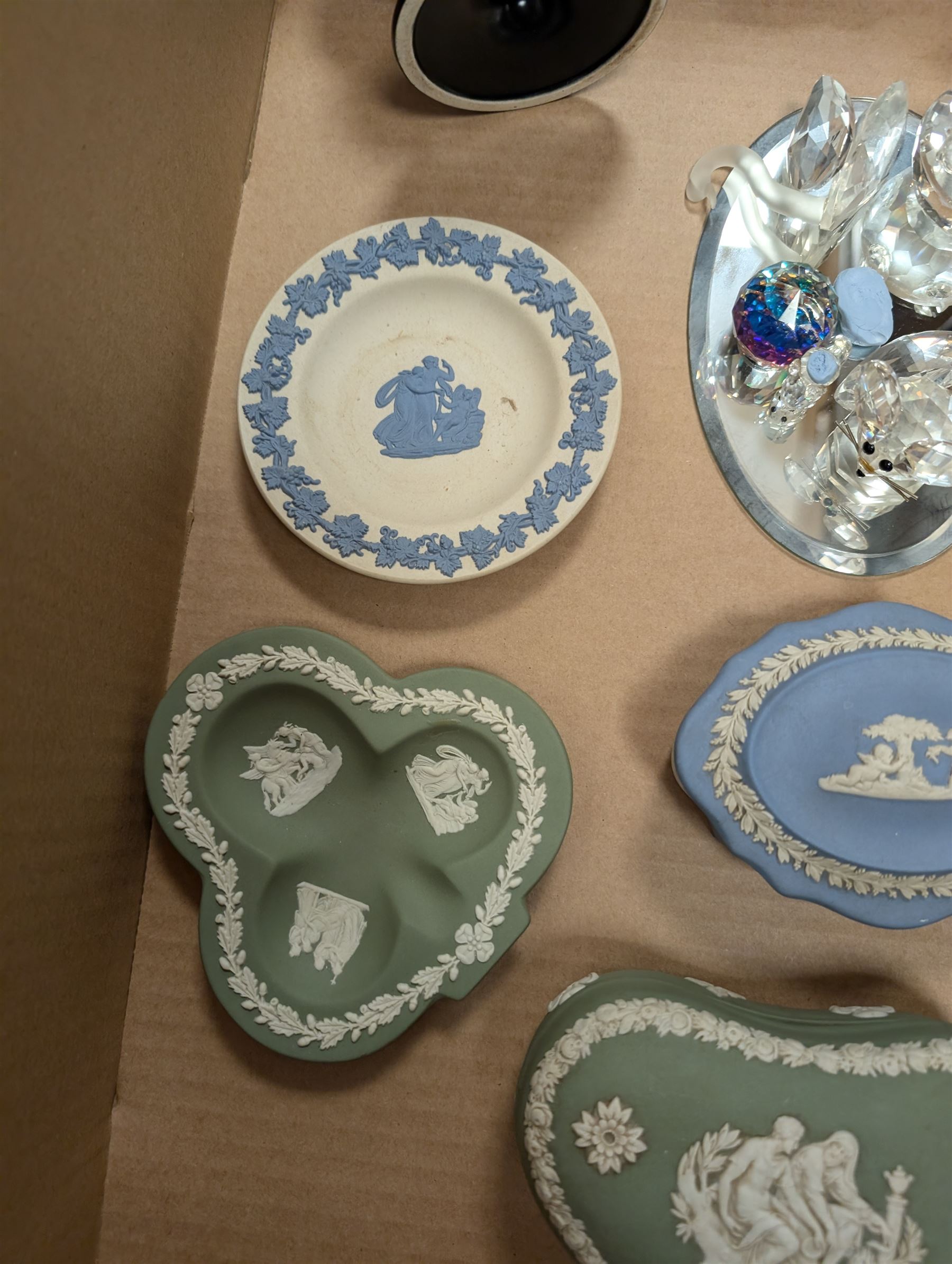 Lladro figure, Royal Doulton dog figure, small Swarovski Crystal figures, Wedgewood urn and four pieces of Wedgewood Jasperware, etc