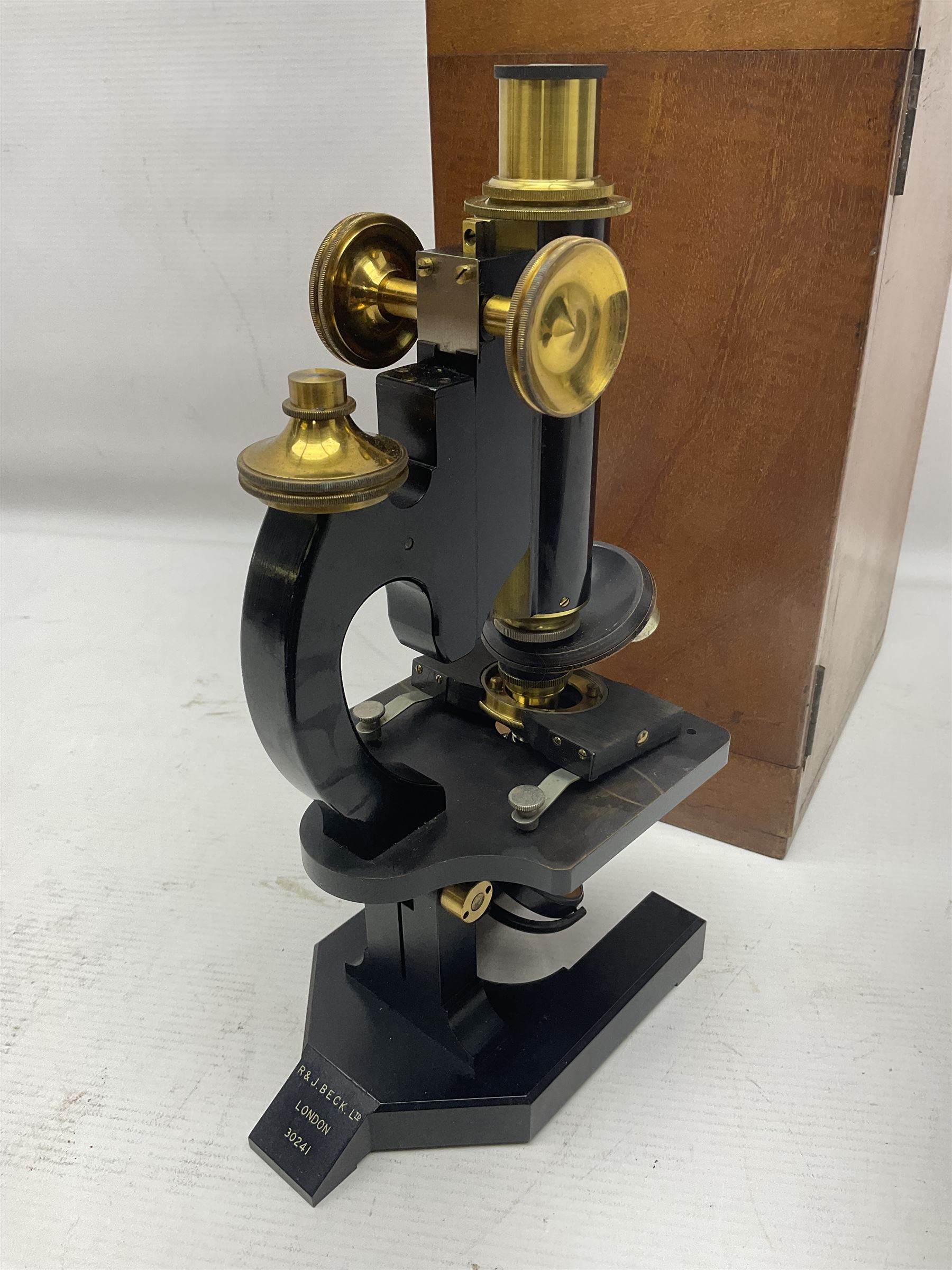 Three boxed microscopes, comprising Hawkslay & Sons Spencer Buffalo microscope no 68177, J Swift & Son microscope and R & J Back microscope no 30241