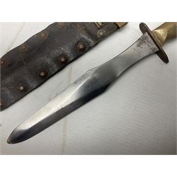 Scratch-built fighting/throwing knife, probably trench art, with 18cm steel spear type blade, plain cross-piece and French Lebel Rifle bayonet grip; in bras mounted studded leather sheath with belt hanger L29.5cm overall