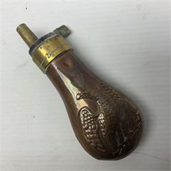 Colt pistol copper and brass powder flask embossed with an eagle H11cm