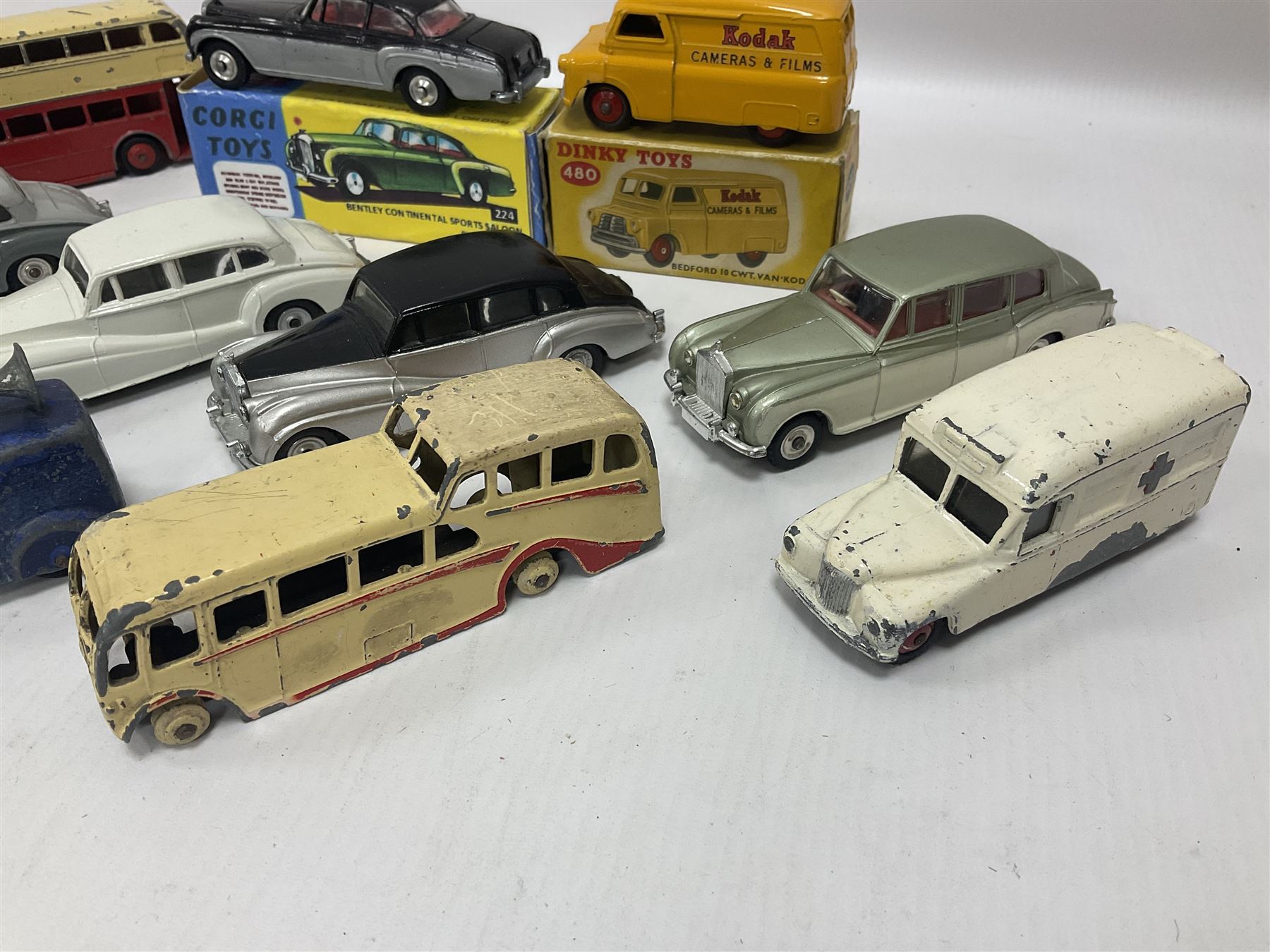 Dinky/Corgi - Dinky Bedford 10cwt Van ‘Kodak’ no.480, boxed; Corgi Bentley Continental Sports Saloon no.224 in replica box; along with further loose, playworn and repainted models to include Dinky Rolls-Royce Silver Wraith and Phantom V models etc 