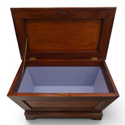 Thomas & George Seddon (1815-1870) - Pair of mid-19th mahogany cellarettes of sarcophagus form, the hinged and panelled top surmounted by a gadrooned and lappet carved knop, surrounded by a moulded edge, enclosing a lead lined wine cooler interior to one, the other paper lined, lower moulded edge over bracket feet and castors