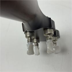 Deering seventeen-fret tenor banjo with cast metal body, serial no.H275, L79cm overall; in fitted hard carrying case