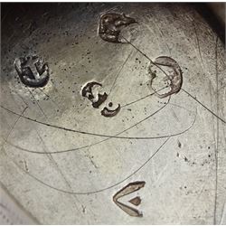 George III silver vinaigrette by Cocks & Bettridge, Birmingham 1807 and a silver small box, with hinge lid by Samuel Pemberton, Birmingham 1819 (2)