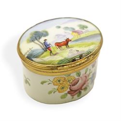 19th century enamel pill box, the lid decorated with an English countryside scene, H3cm