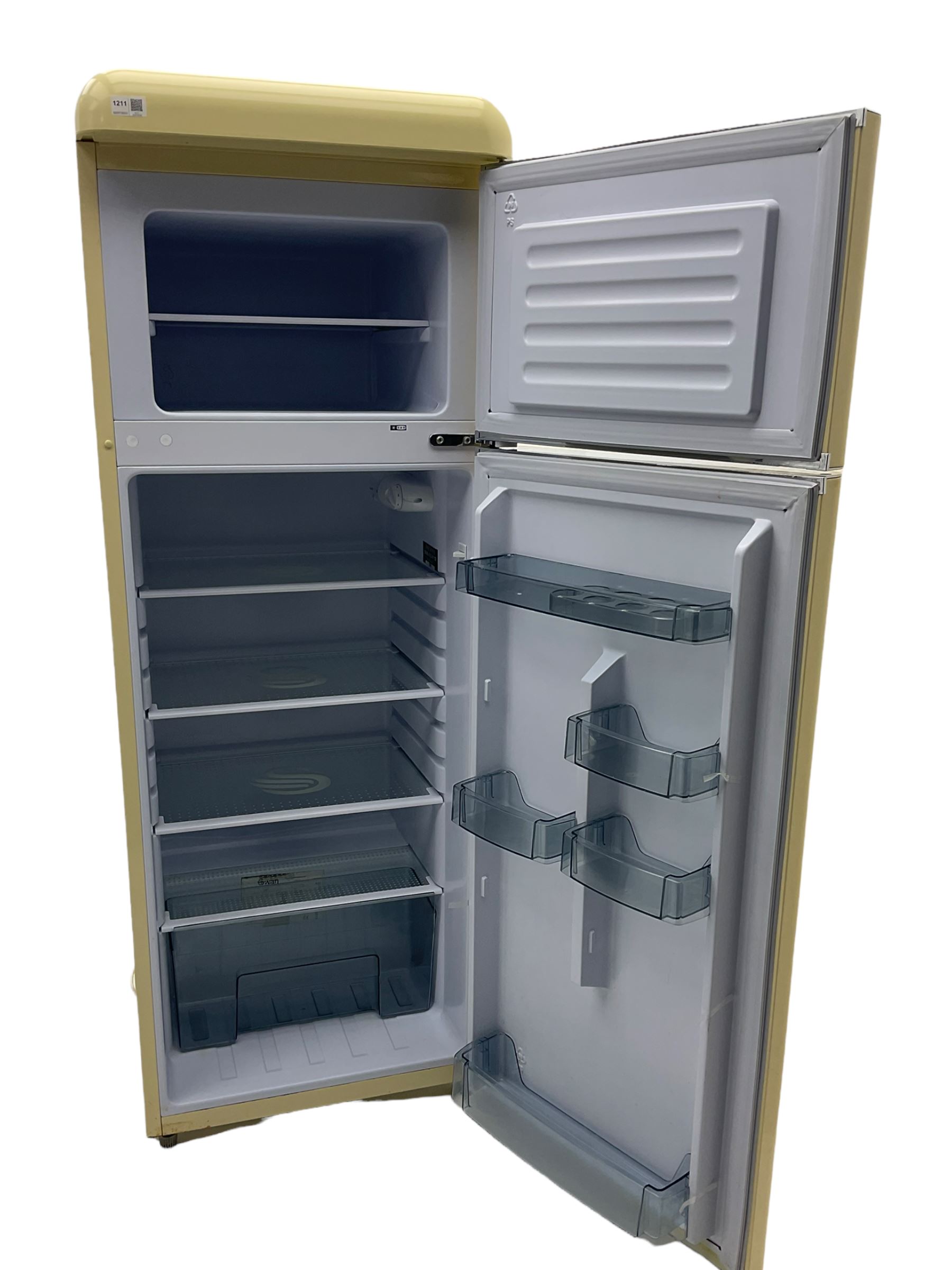 Swan retro fridge freezer 