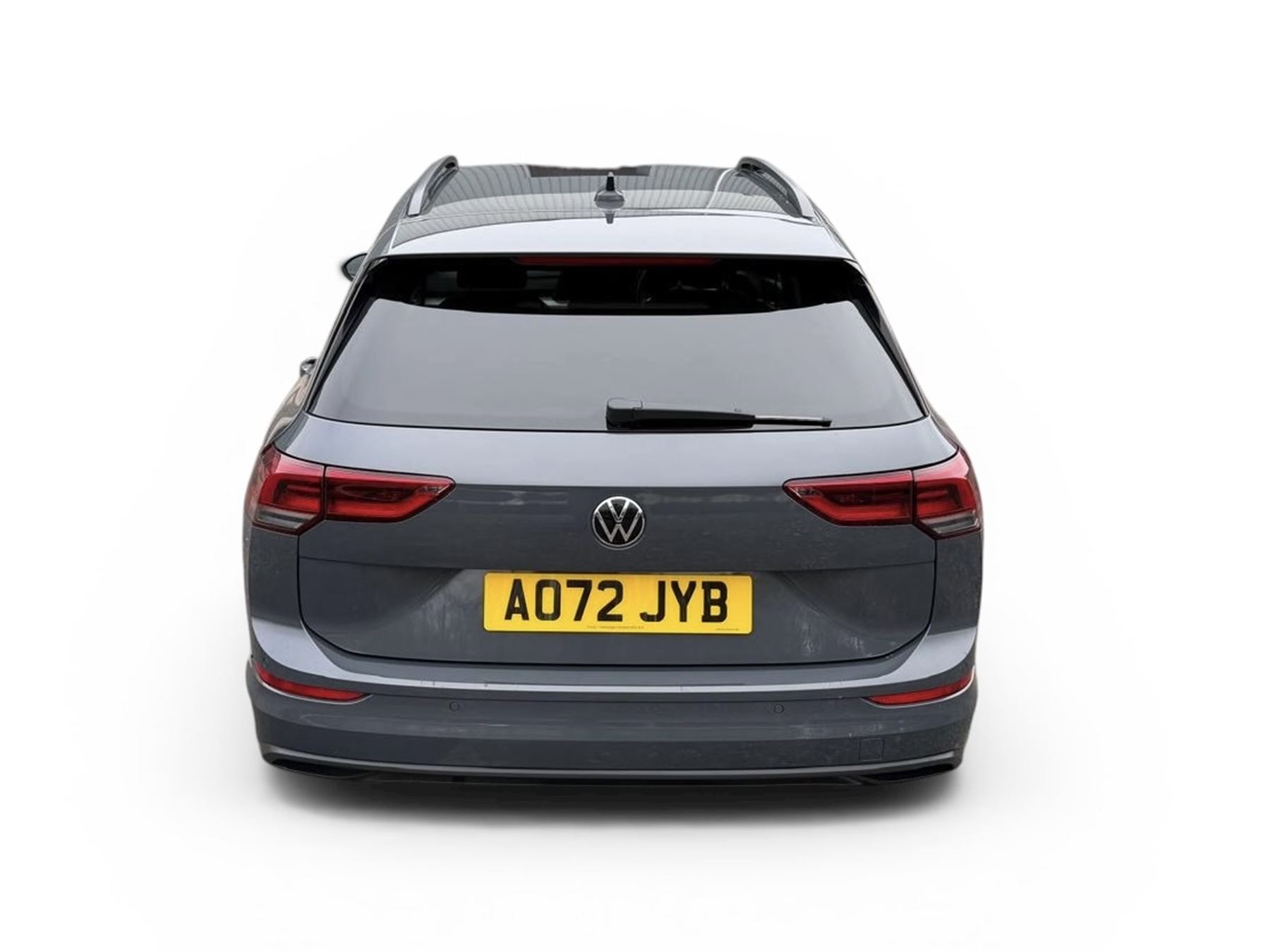 2022 Volkswagen Golf Estate 1.5 TSI Life 5dr. Manual Transmission. MOT December 2026. Our own vehicle from new, offered for sale due to fleet renewal. Registered December 2022. 50,200 miles. Specification includes:

16” Alloy wheels | LED headlights | LED rear lights | Discover Media 10” touchscreen with integrated navigation | App Connect with Apple CarPlay and Android Auto | Interior ambient lighting – 10 colours | Climate controlled air conditioning | Electric windows front and rear | Keyless start | Rain sensor and auto dimming rear view mirror | Adaptive cruise control | Car2X intelligent vehicle networking | Digital Cockpit Pro 10” digital dashboard | Traffic sign display | Lane assist with road edge recognition | Parking sensors front and rear | Full Volkswagen service history I Well maintained & excellent condition throughout
Buyers premium 3% plus VAT (3.6%).