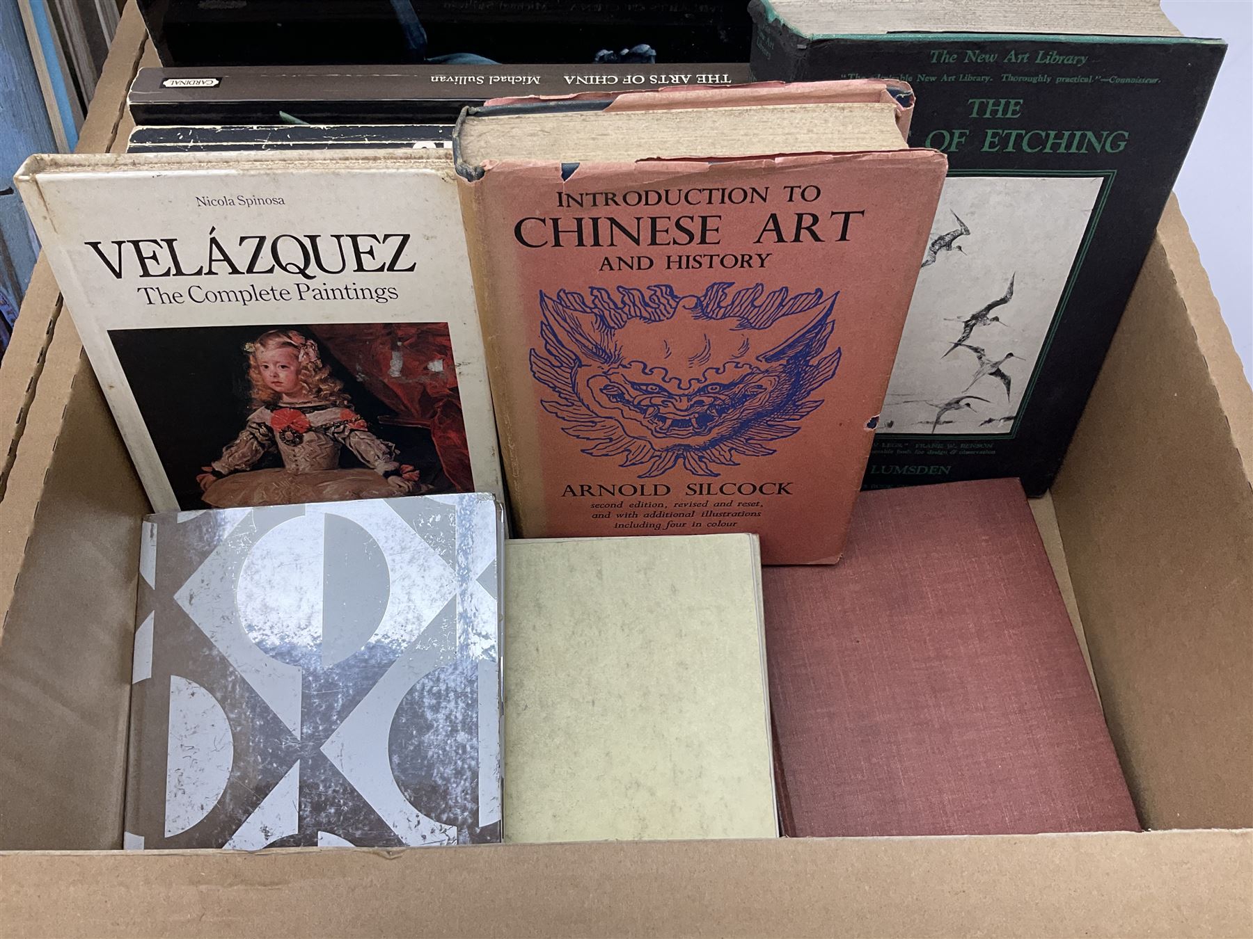 Collection of reference books, to include The art of Etching, Introduction to Chinese art, The History and Techniques of the Great Masters, Drawings of Michelangelo, etc in two boxes 