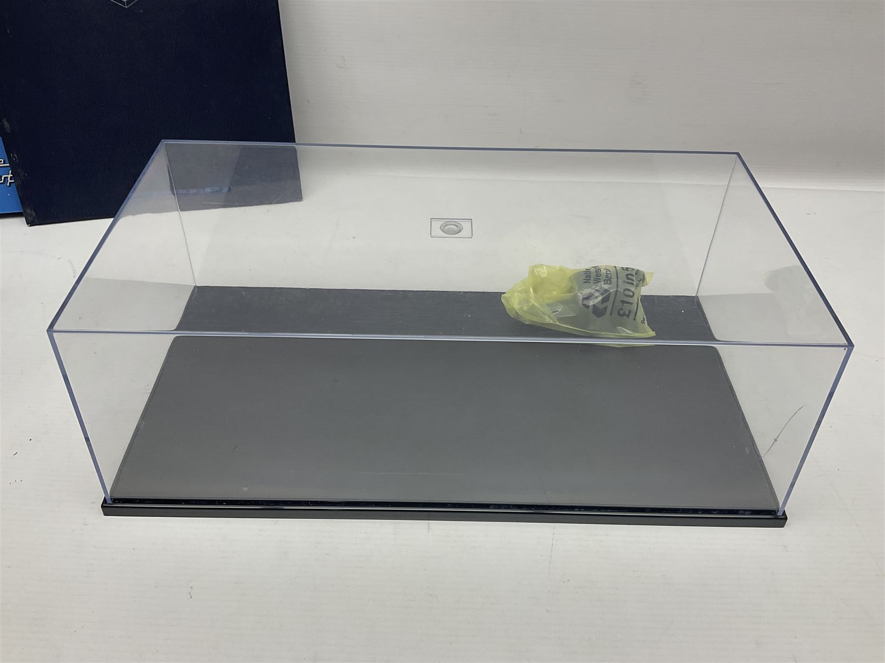 Franklin Mint 'The Classic Cars of the Fifties' collection with display rack, eleven (ex.12) die-cast models and folder of paperwork; another wall mounting display cabinet containing fifteen die-cast models; and an unused boxed Master Tools model display case