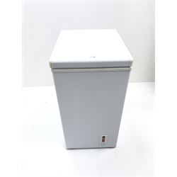 Currys essentials C67CF12 chest freezer