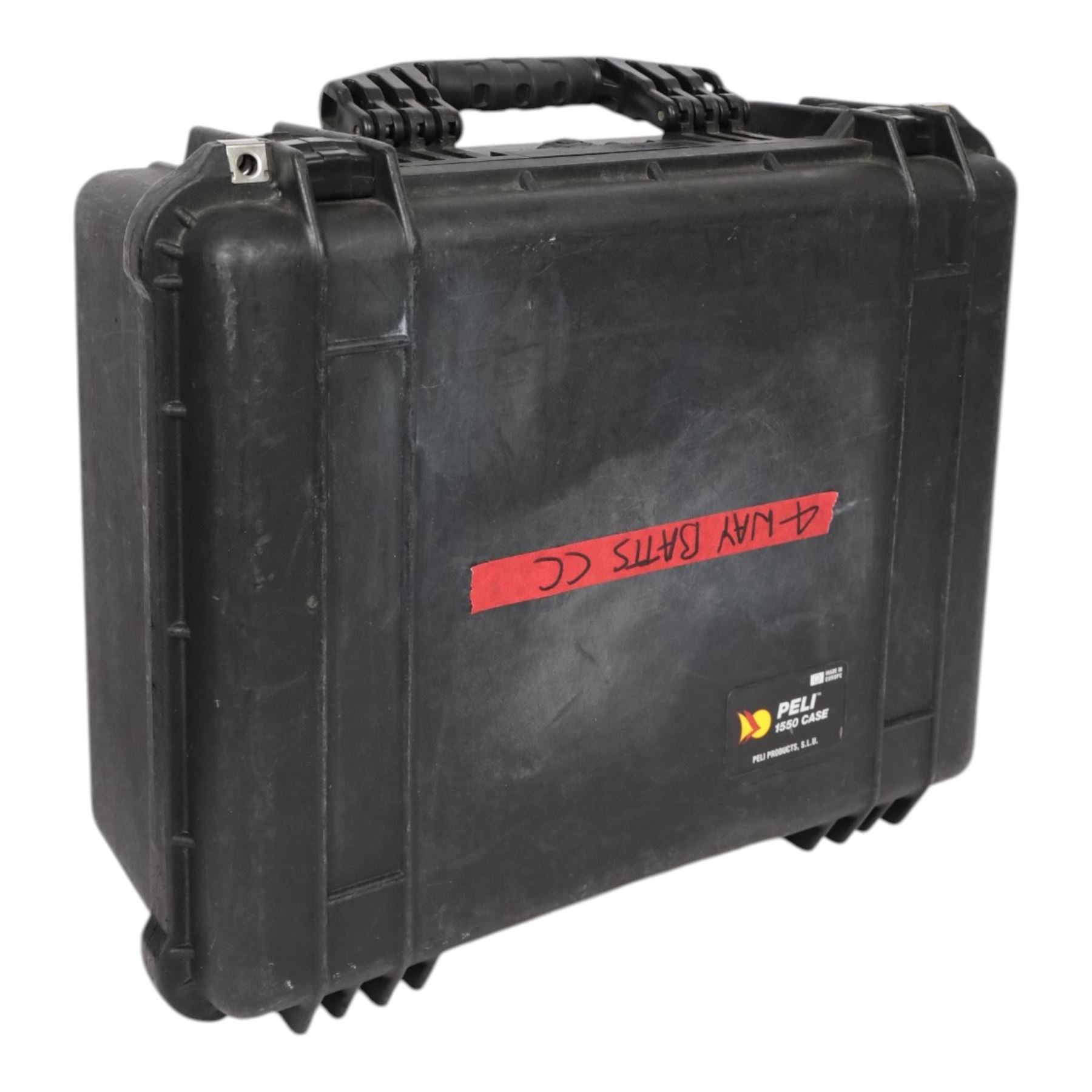 IDX Endura HL10DS 96Wh V Mount four battery set with IDX VL-4S Simultaneous V Mount charger and cable, in a custom cut Peli 1550 flight case