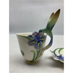 Five Franz teacups and saucers comprising Hummingbird FZ00129, Bluebell FZ00875, Dragonfly FZ00028, Butterfly XP1693 and Daisy FZ00793, together with Hummingbird spoon, all boxed (6)