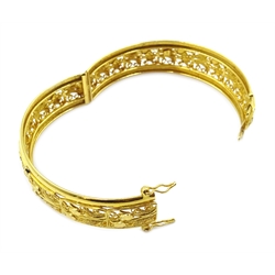  Asian 22ct gold filigree hinged bangle, stamped 916 approx 22.67gm  