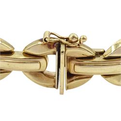 9ct gold oval link bracelet, London import mark 1991