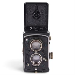 Rolleiflex TLR camera serial no. 392517, with Franke & Heidecke-Braunschweig lens serial no. 385493 and Compur Carl Zeiss Jena Tessar lens serial no. 1663490, in carry case