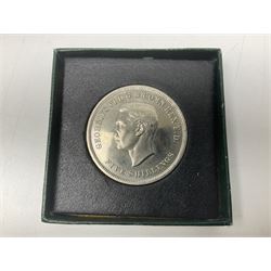 Coins including two King George VI 1951 Festival of Britain crowns each in green case, various other commemorative crowns, two Iceland '874-1974' two coin sets both in original red cases etc