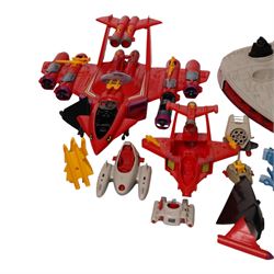 Bluebird Toys Manta Force Command Ship, Red Venom, figures and accessories