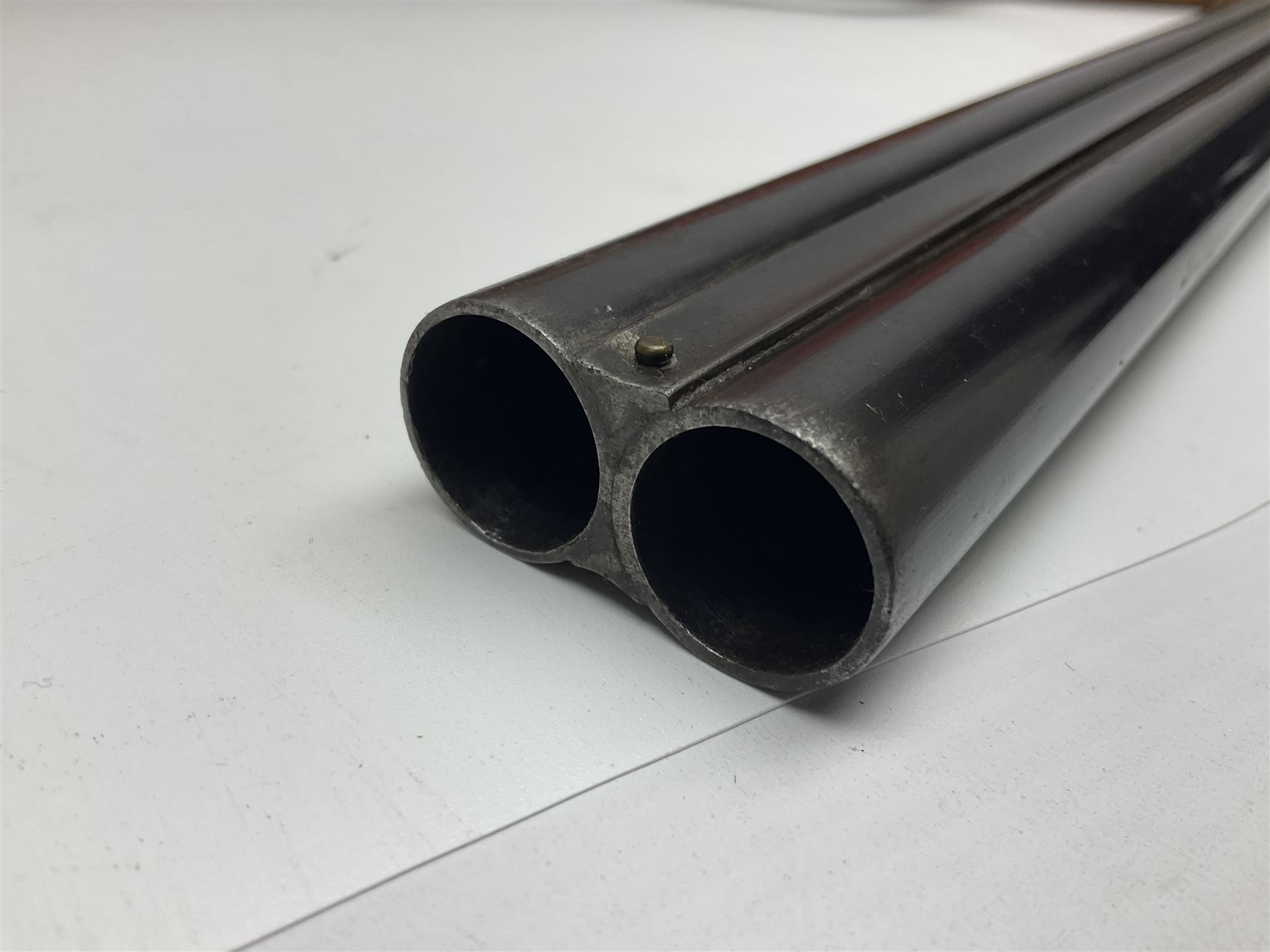 SHOTGUN CERTIFICATE REQUIRED - Late 19th century R. Robinson of Hull 12-bore side-by-side double barrel hammer shotgun; with 76cm(30