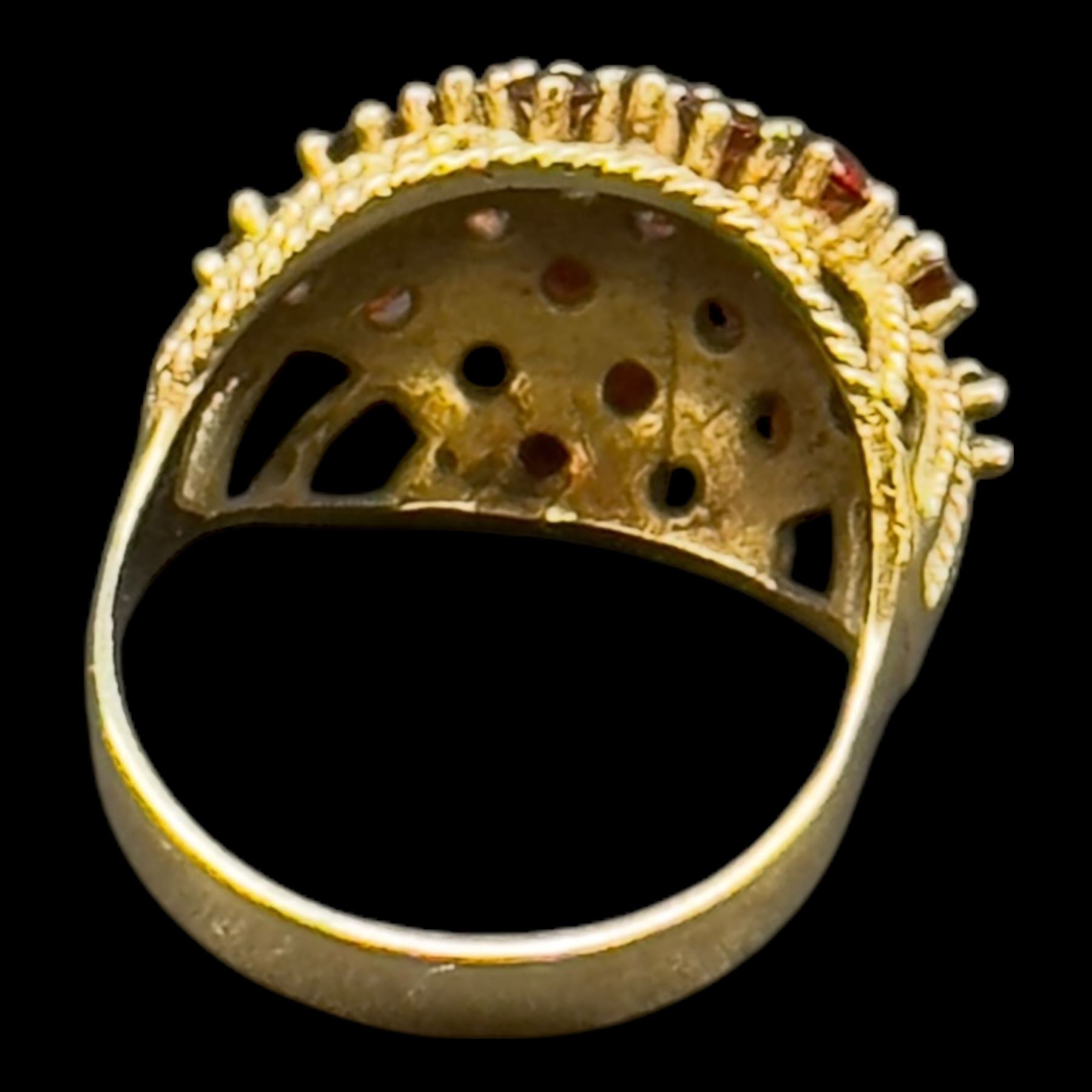 9ct gold red paste cluster ring