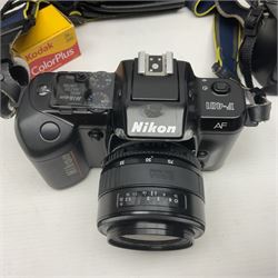Collection of cameras, including Nikon F401 AF camera body, serial no 2111407, with Sigma Zoom Master 1:3.5-4.5 f=35-70mm lens, Fujifilm camera body etc 