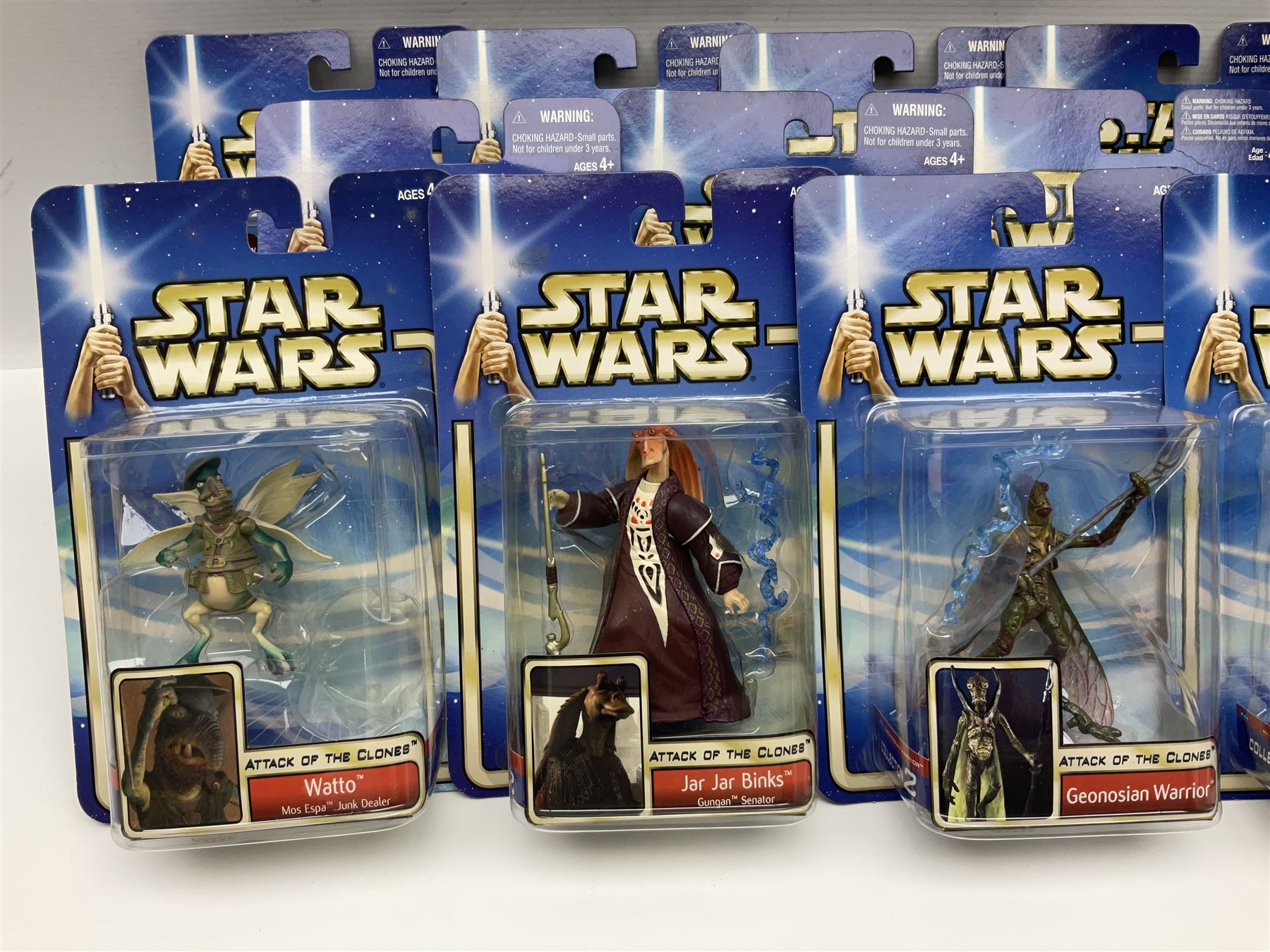 Star Wars - Attack of the Clones - thirty-two carded ac | Toys