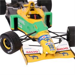 Paul's Model Art 1:18 Michael Schumacher Collection Benetton Ford B192 #19 car with Mobil ...
