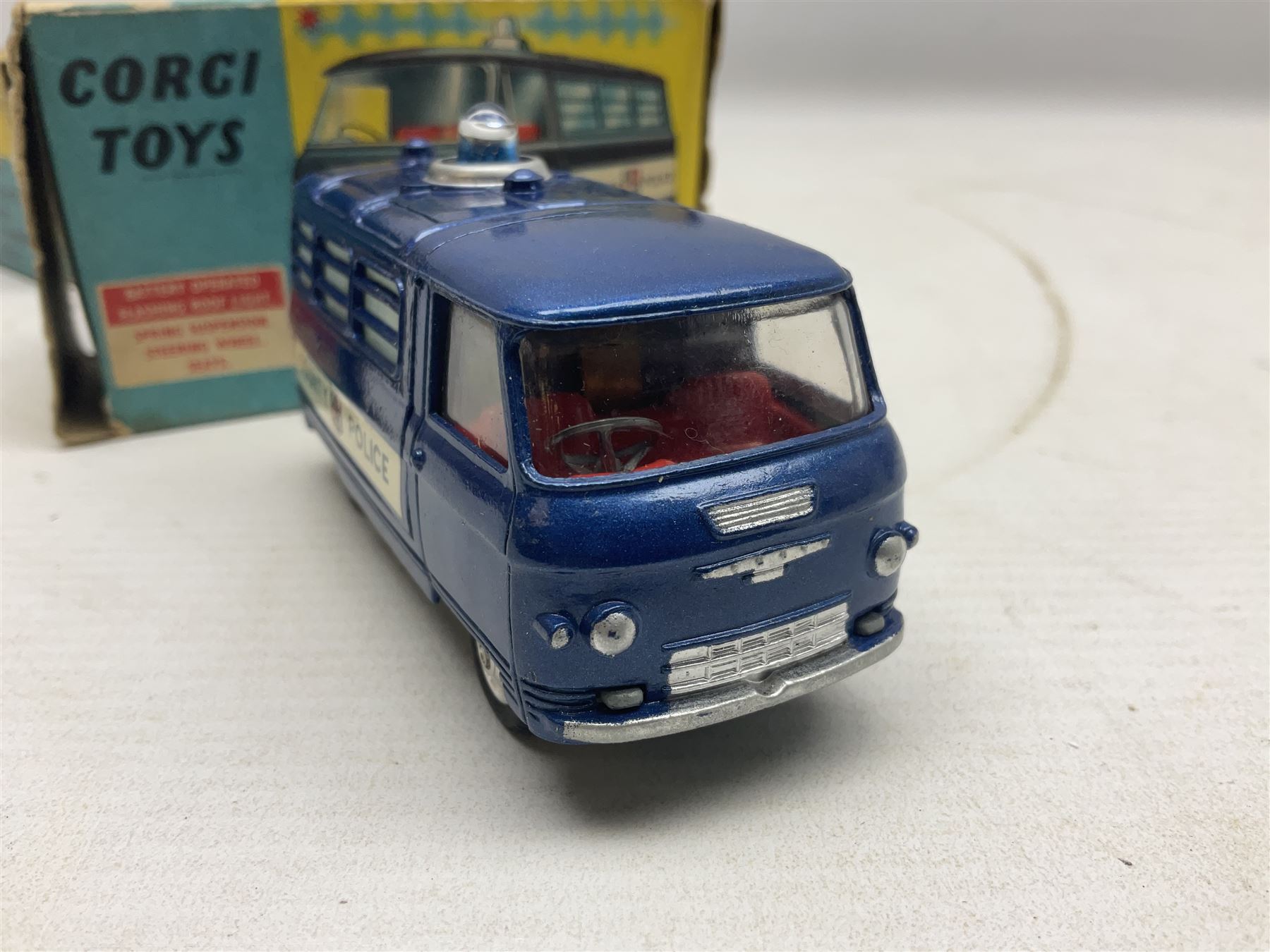 Corgi - Commer Police Van with flashing light No.464 and Chipperfield's Mobile Booking Office No.426; each in original box with paperwork (2)