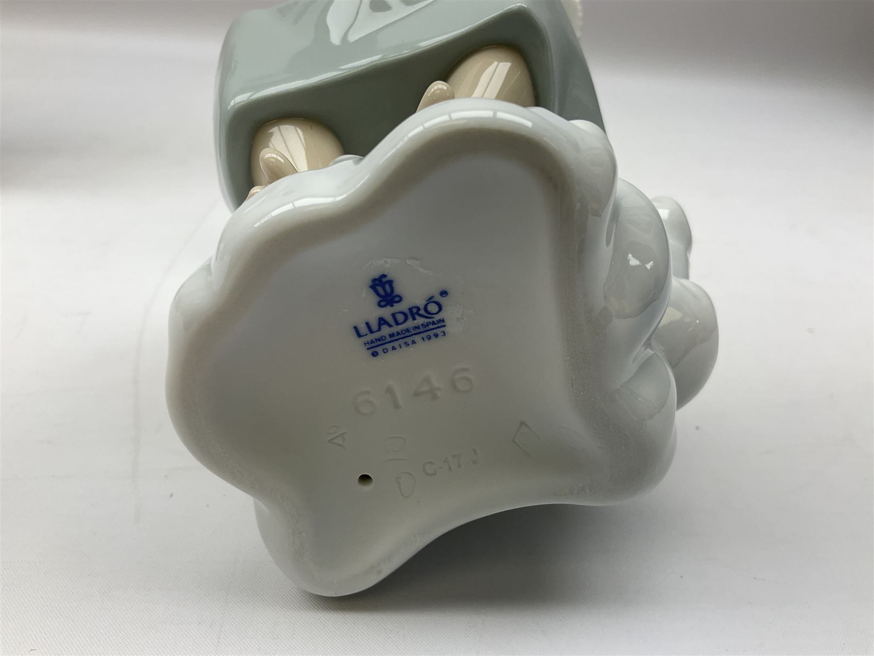 Lladro Season Angels set, comprising Spring Angel no 6146, Fall Angel no 6147, Summer Angel no 6148 and Winter Angel no 6149, all with original boxes, largest example 29cm